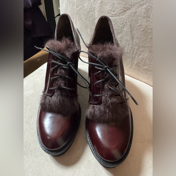 New AGL Fur Accent Booties - Picture 2 of 8